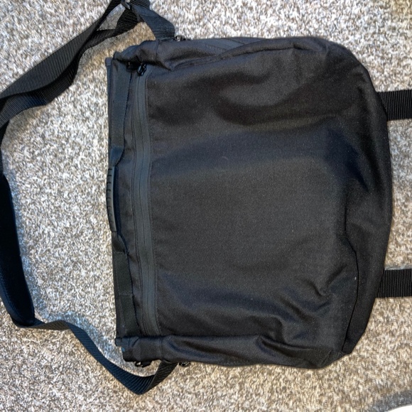 Dadgear Mens Courier Diaper Bag - Picture 4 of 7